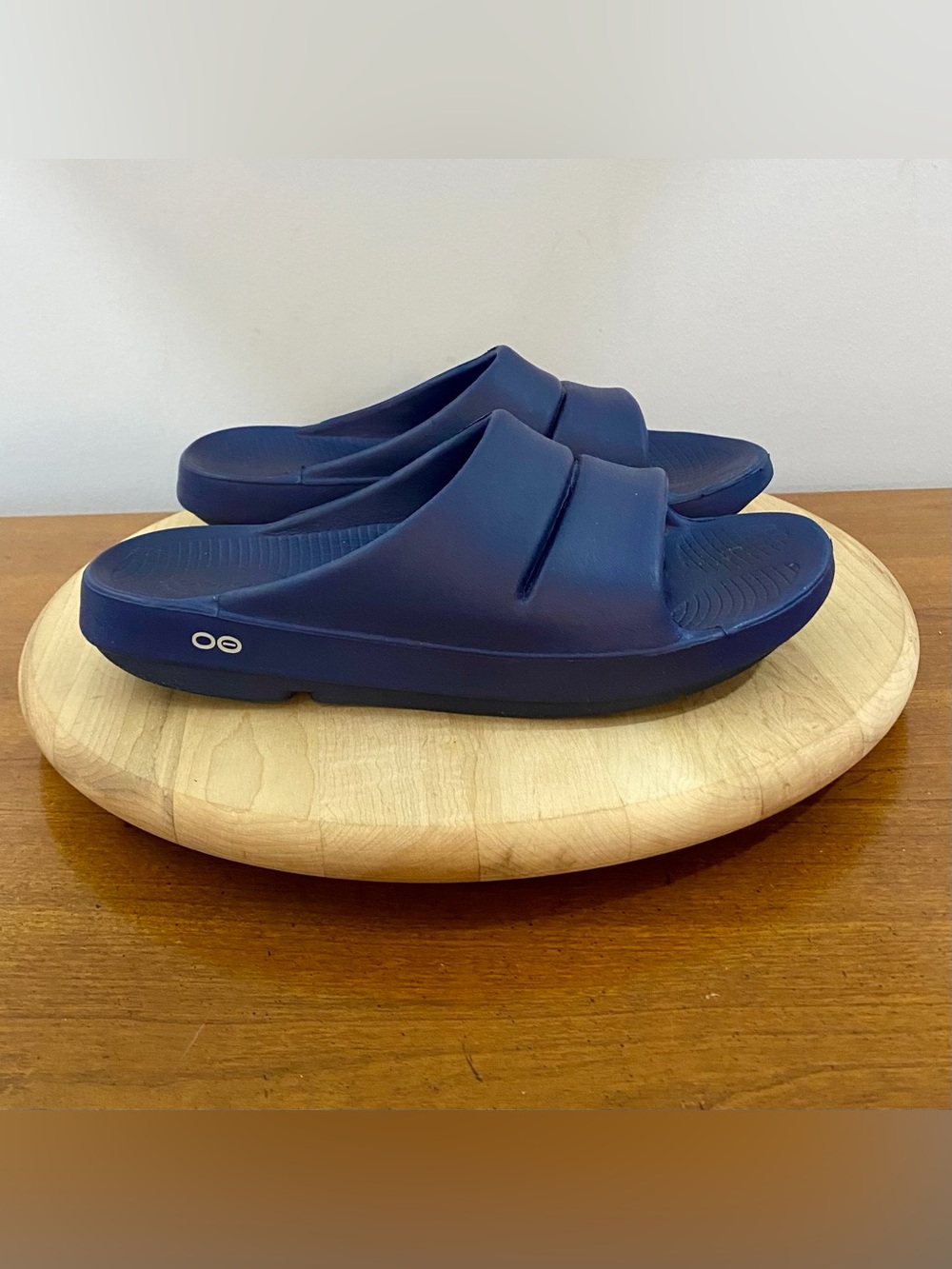 OOFOS OOAHH Slides Navy Blue Recovery Slides Sandals Mens 10 Women’s 12 Athletic
